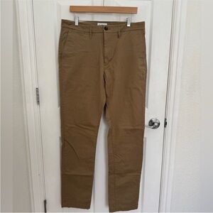 Goodfellow & Co Tan Chinos Cotton
Twill Classic